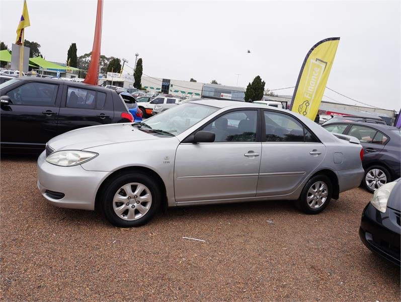 2003 Toyota Camry Ateva ACV36R 4 990 Car City