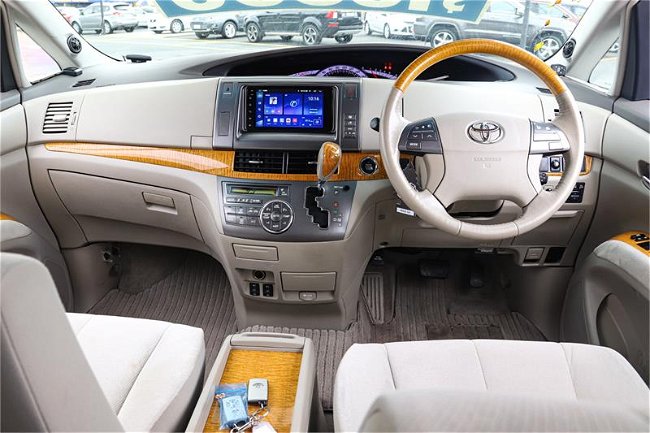 2010 Toyota Estima Aeras GSR50W