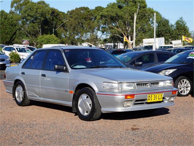 1990 Nissan Pintara TRX