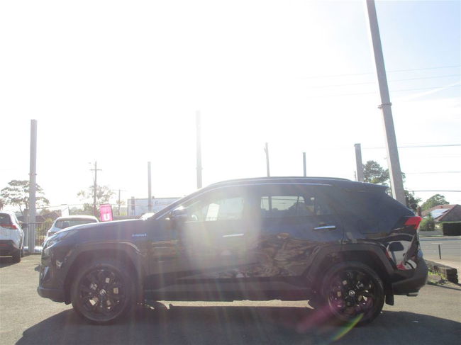 2024 Toyota Rav4 Cruiser 2wd Hybrid Axah52r