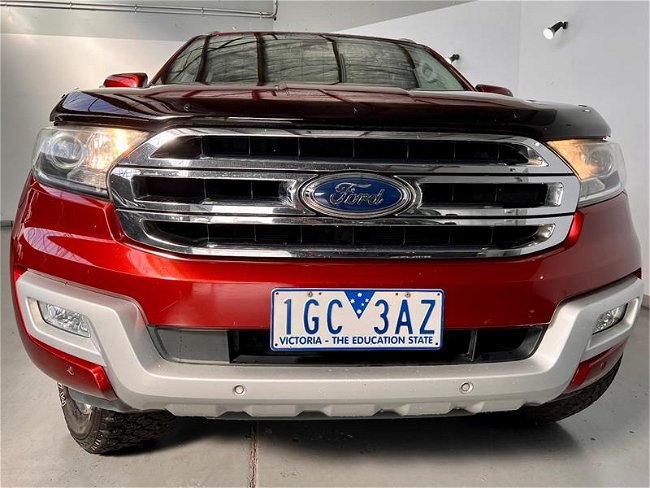 2015 FORD EVEREST TREND UA