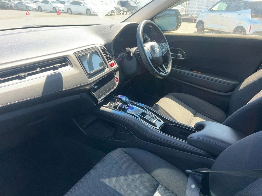 2015 Honda VEZEL  HYBRID X