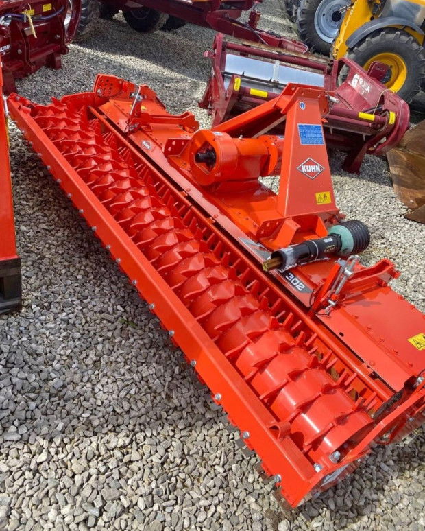 0 Kuhn HRB302