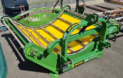 0 Hustler SL-350