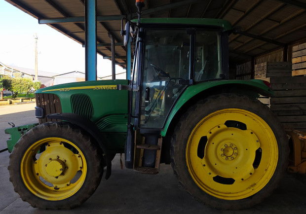 0 John Deere 6420