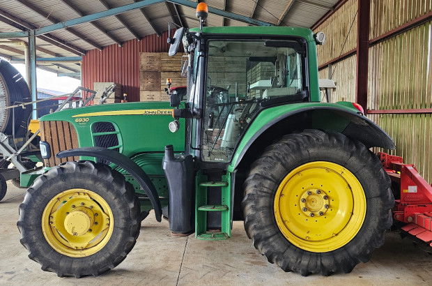 0 John Deere 6930 Premium
