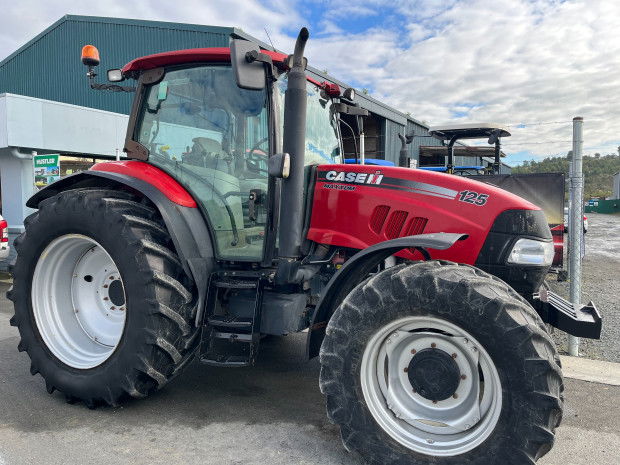 0 CASE IH Maxxum 125