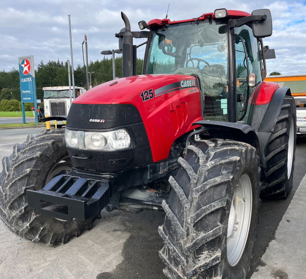 0 CASE IH Maxxum 125