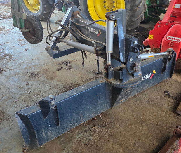 0 Pearson Mighty 2400mm