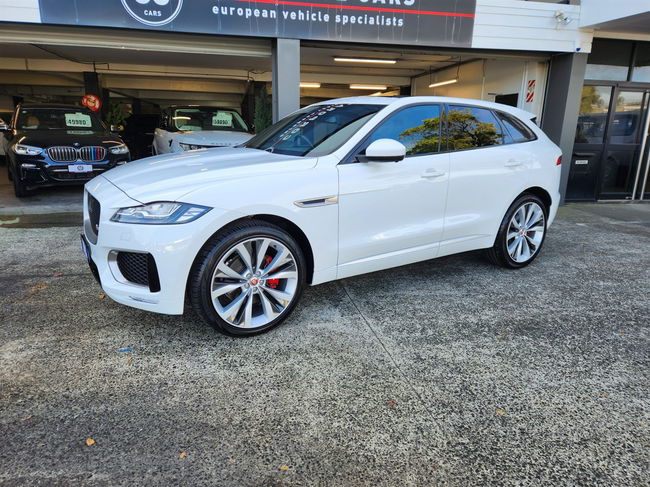 2017 Jaguar F-Pace  V6 S AWD