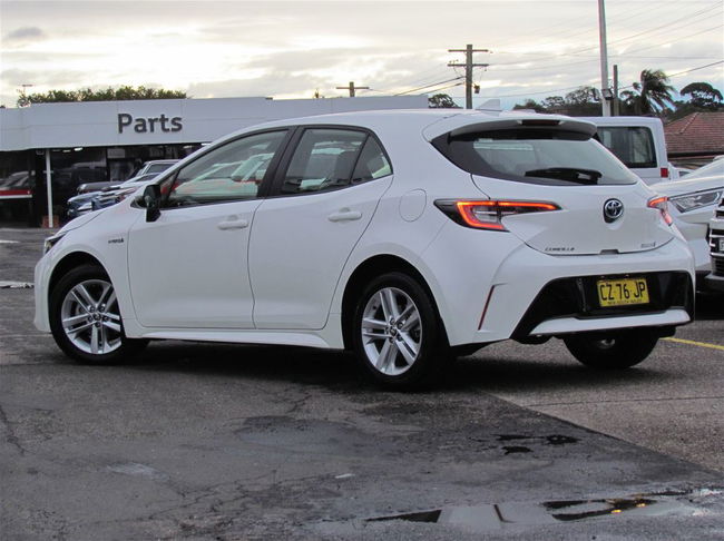 2020 Toyota Corolla Ascent Sport Hybrid Zwe211r