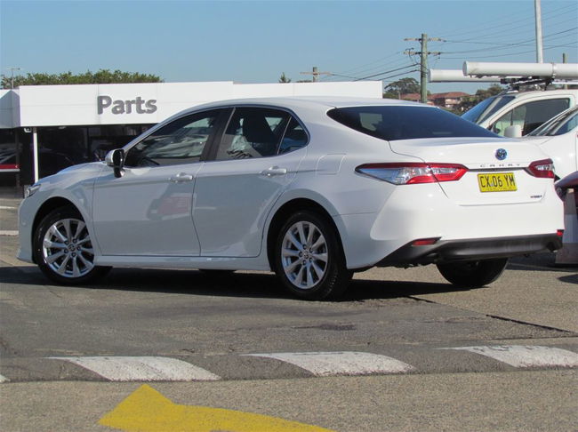 2020 Toyota Camry Ascent Hybrid Axvh70r
