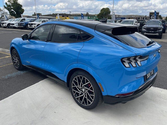 2023 Ford Mustang Mach-e Ford ,2023.75,5 Door Suv,gt,1 Spd Auto Awd