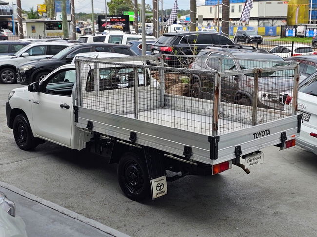 2017 Toyota Hilux Workmate Manual 4x2