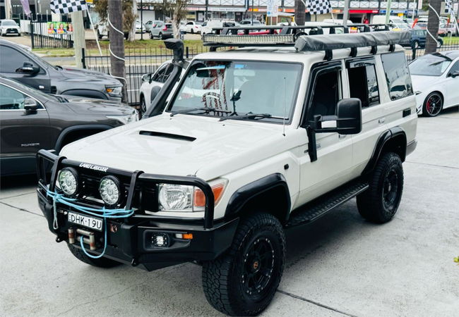 2011 Toyota Landcruiser Workmate Manual 4x4 MY10