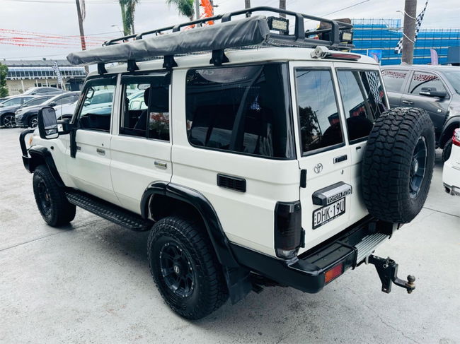 2011 Toyota Landcruiser Workmate Manual 4x4 MY10