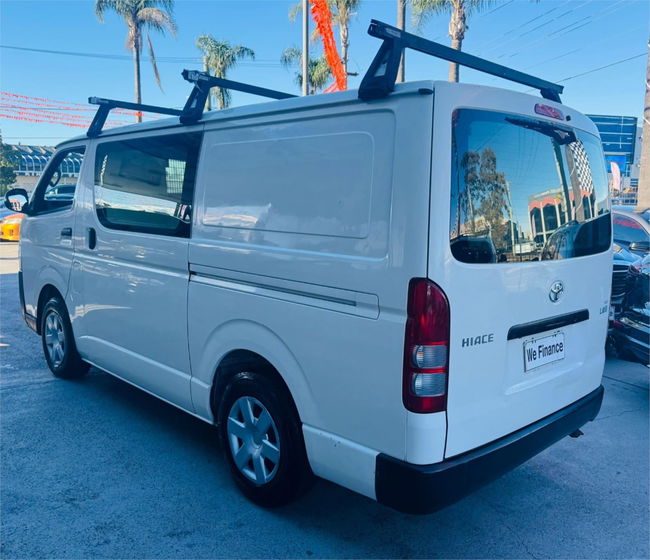 2017 Toyota Hiace LWB Manual